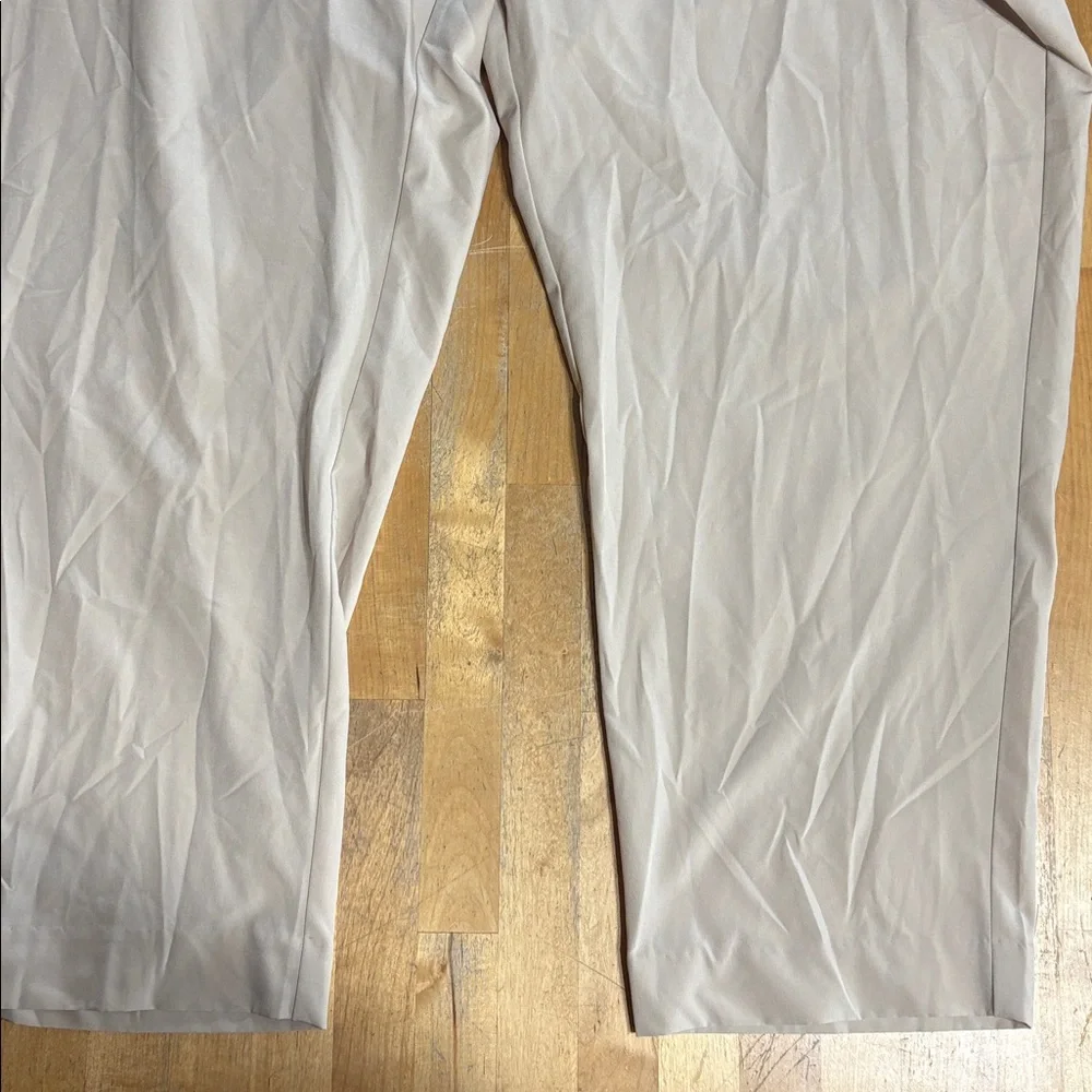 NWT Calvin Klein women’s lightweight pants - Picture 6 of 12